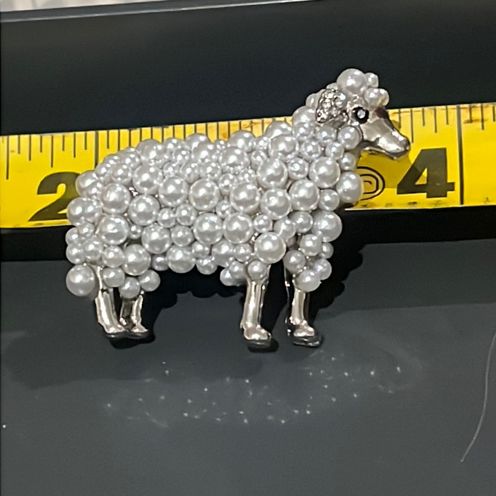 Sheep brooch